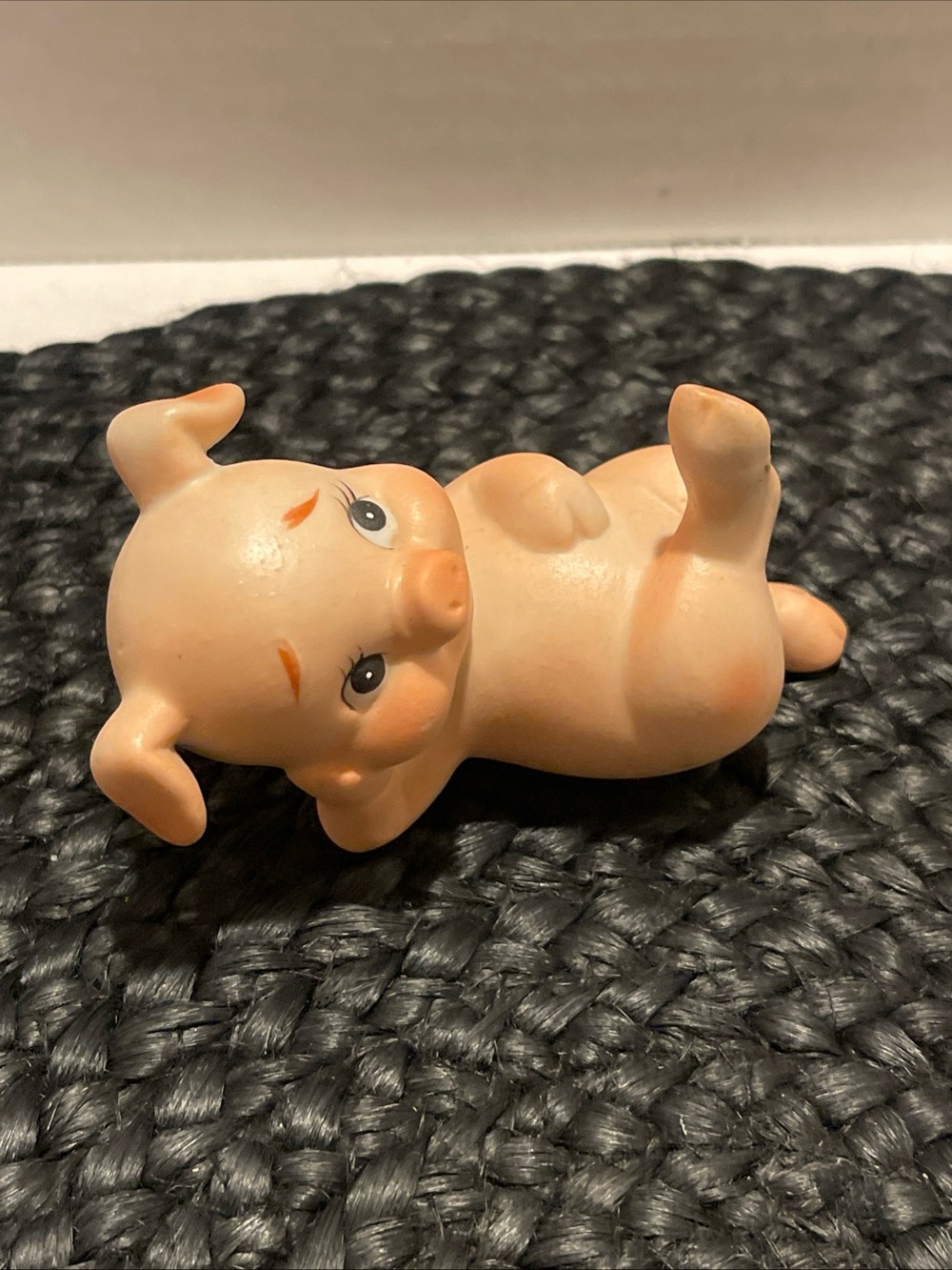 Vintage Lefton #2529 Cute Pig Collectible Figurine flirt